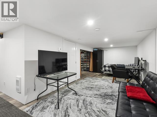 A-603 COOK STREET - Image 22