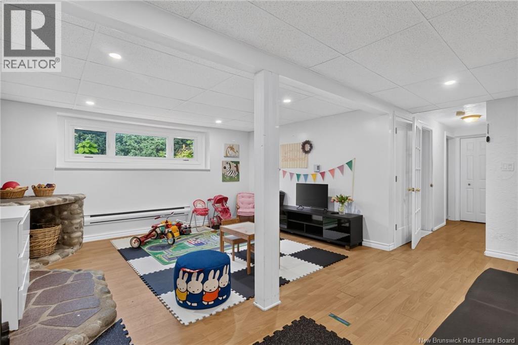 453 Acadie - Image 26