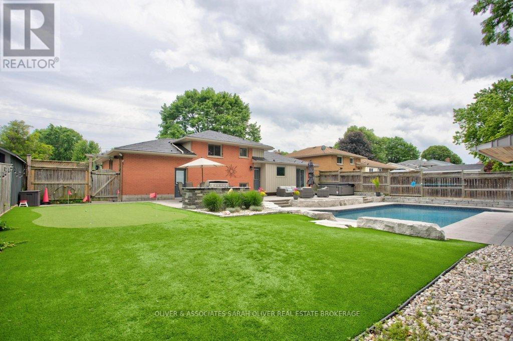 4 bedroom Single Family interior view, 24 Field Road, Lambeth, London, Ontario