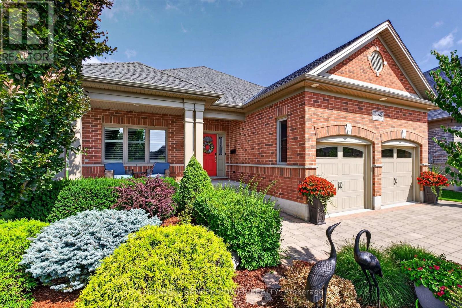 4 bedroom Single Family interior view, 3182 Pincombe Drive, London South (South W), Ontario