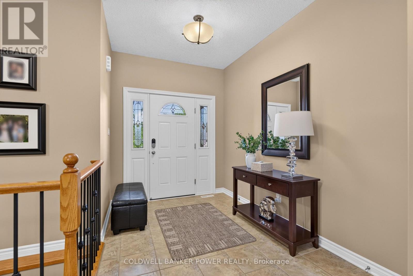 4 bedroom Single Family interior view, 3182 Pincombe Drive, London South (South W), Ontario