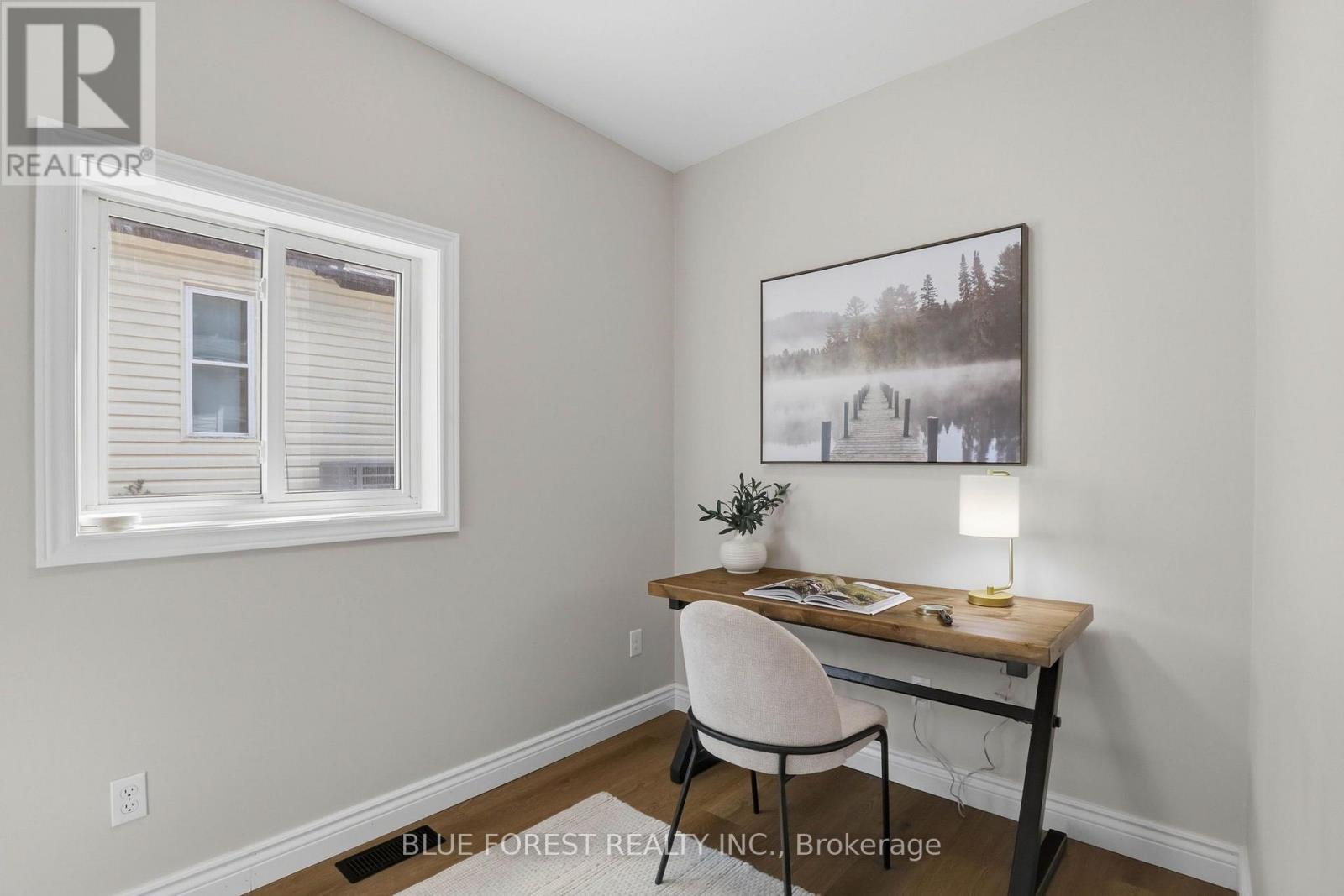35 MACKAY AVENUE - Image 21