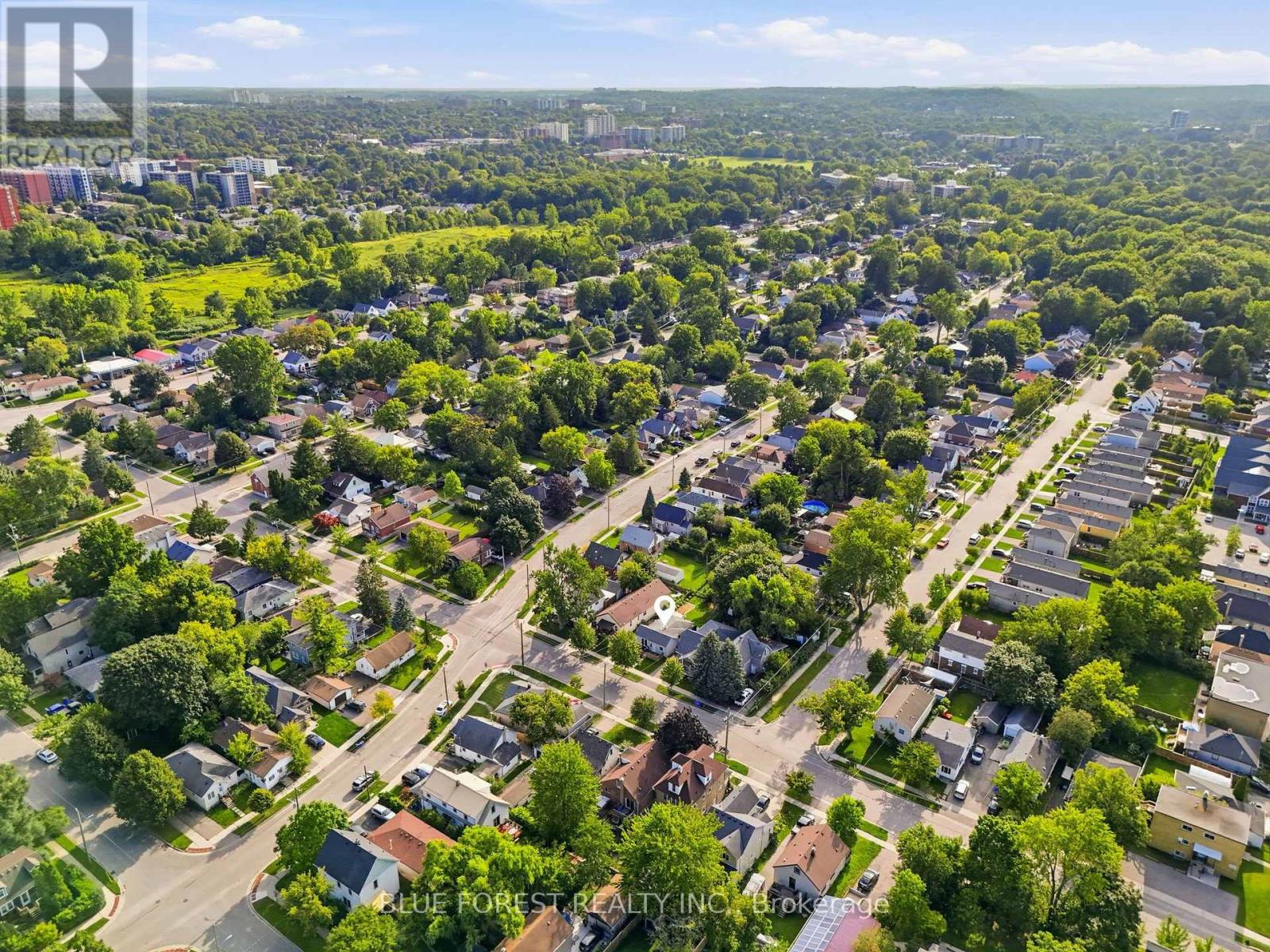35 MACKAY AVENUE - Image 35