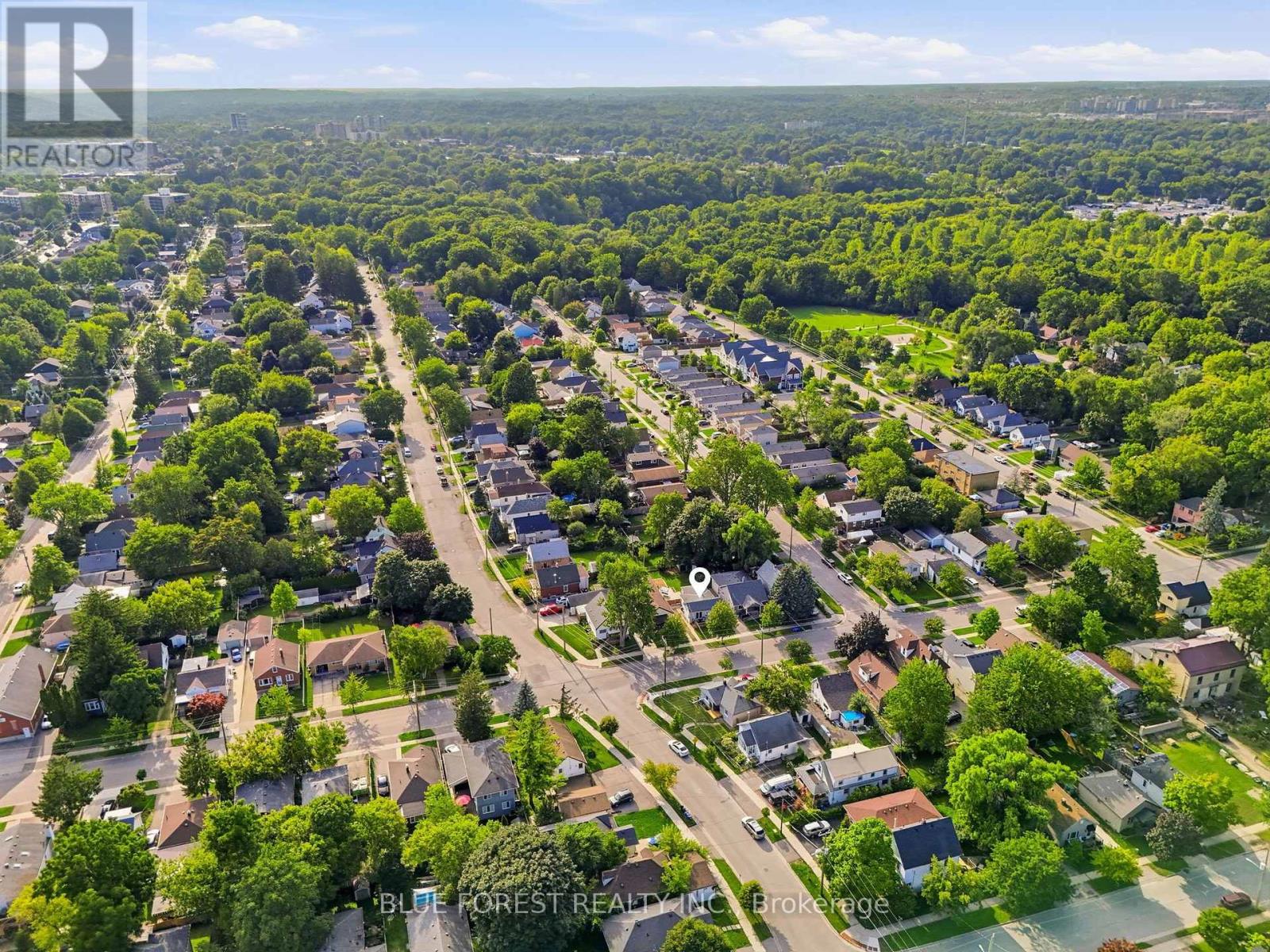 35 MACKAY AVENUE - Image 36