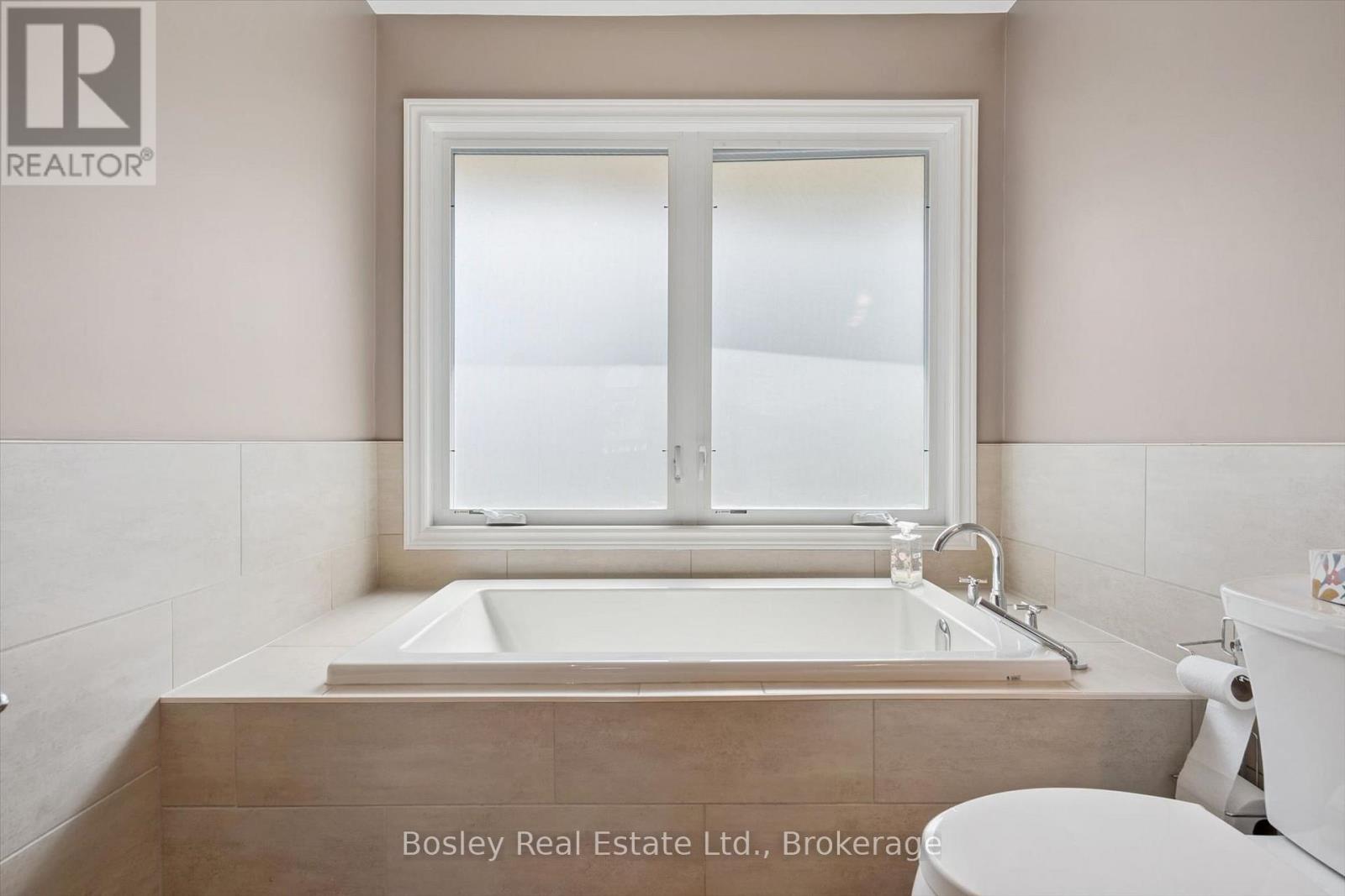 174 DIMSON AVENUE - Image 31