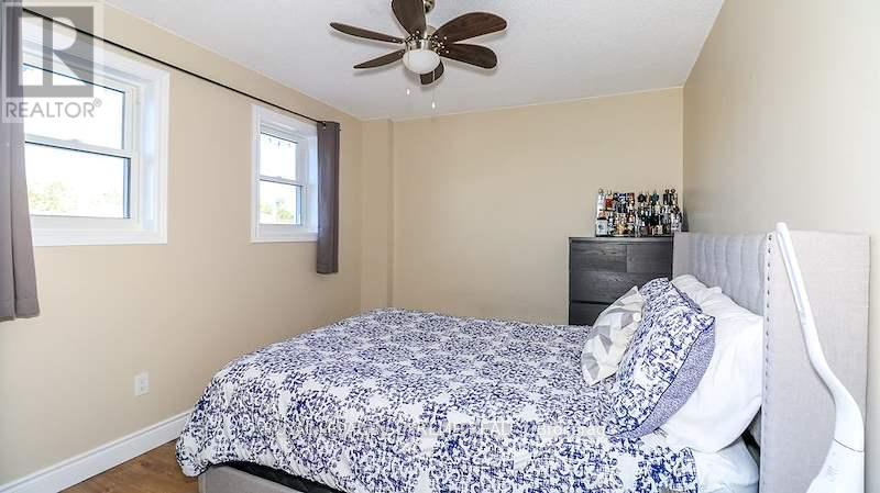 2169 JANS BOULEVARD - Image 22