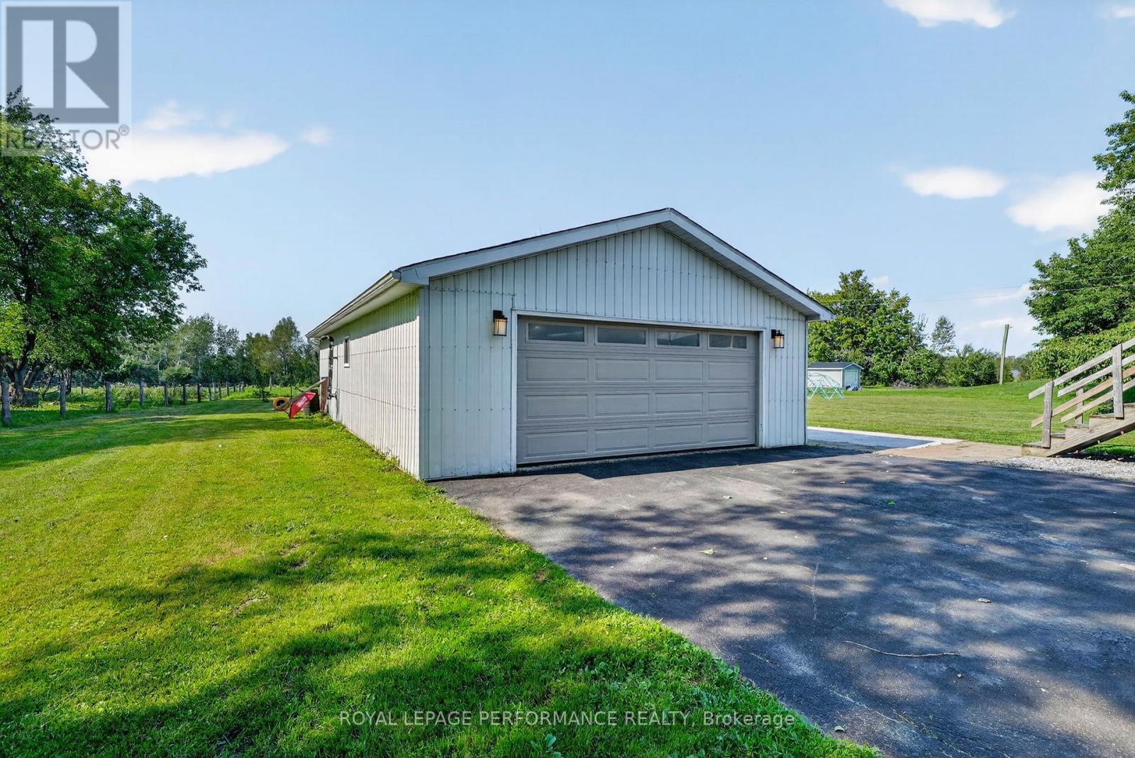 16217 NORTHFIELD ROAD - 36