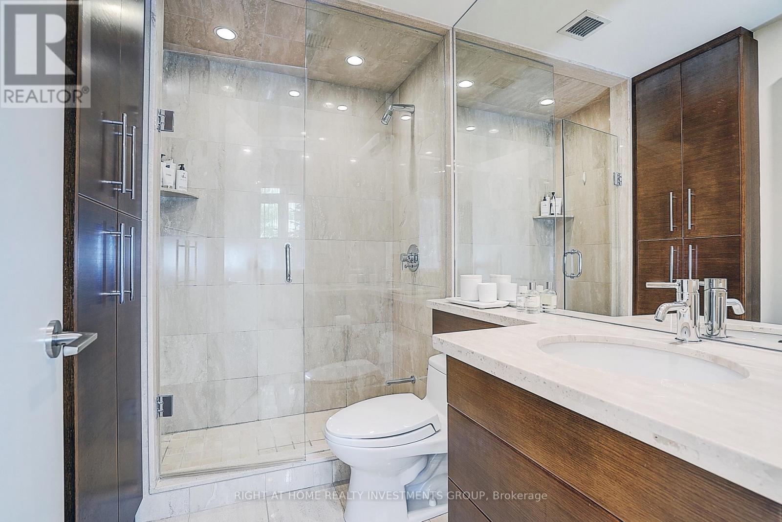 #102 500 AVENUE ROAD - Image 34