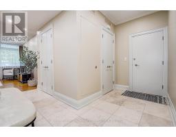 102 - 500 Avenue Road, Toronto, ON M4V2J6 Photo 11