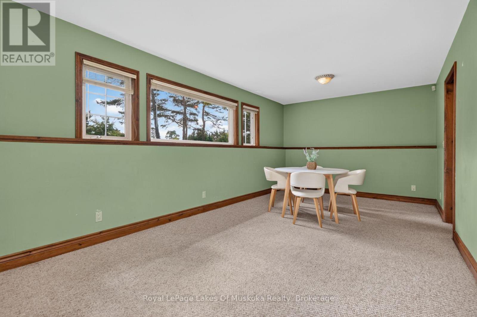 9 SILVER STREET - Image 22