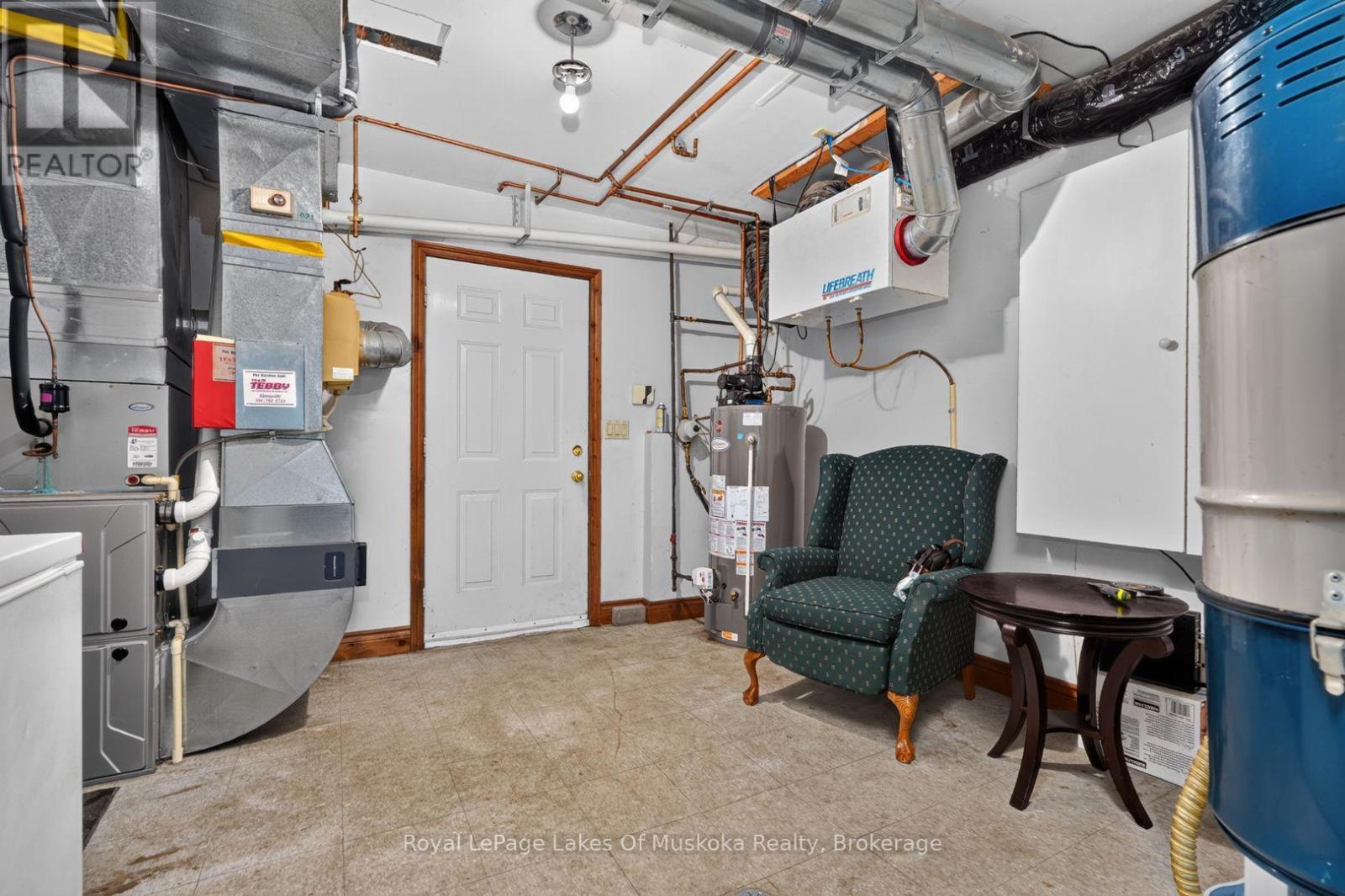 9 SILVER STREET - Image 28