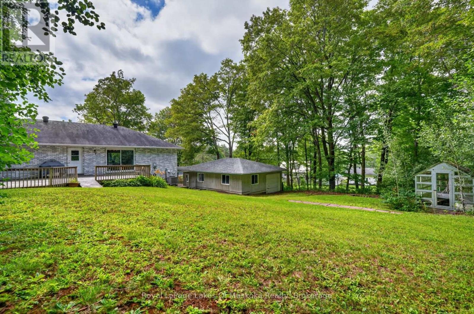 9 SILVER STREET - Image 36