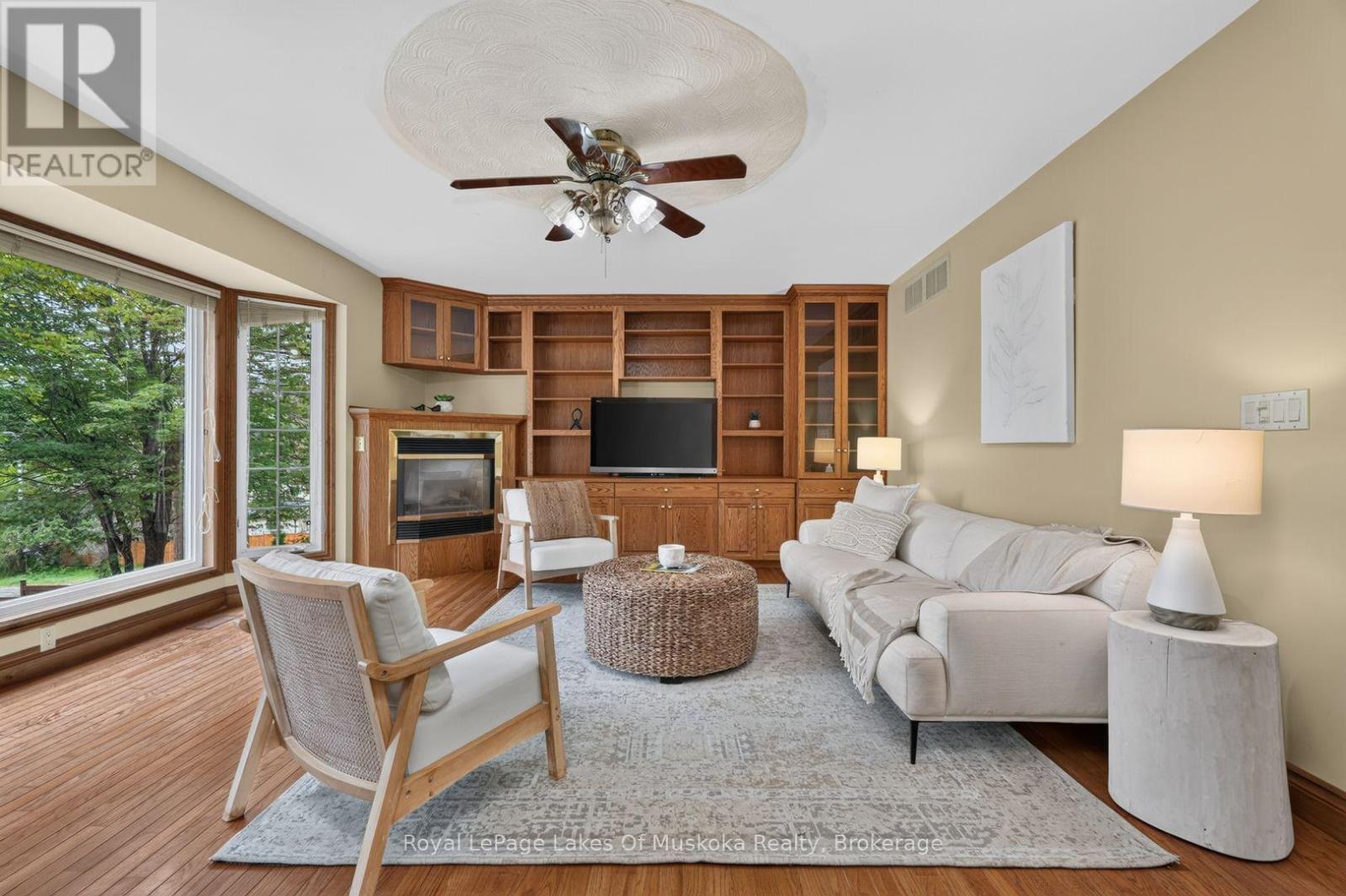 9 SILVER STREET - 5