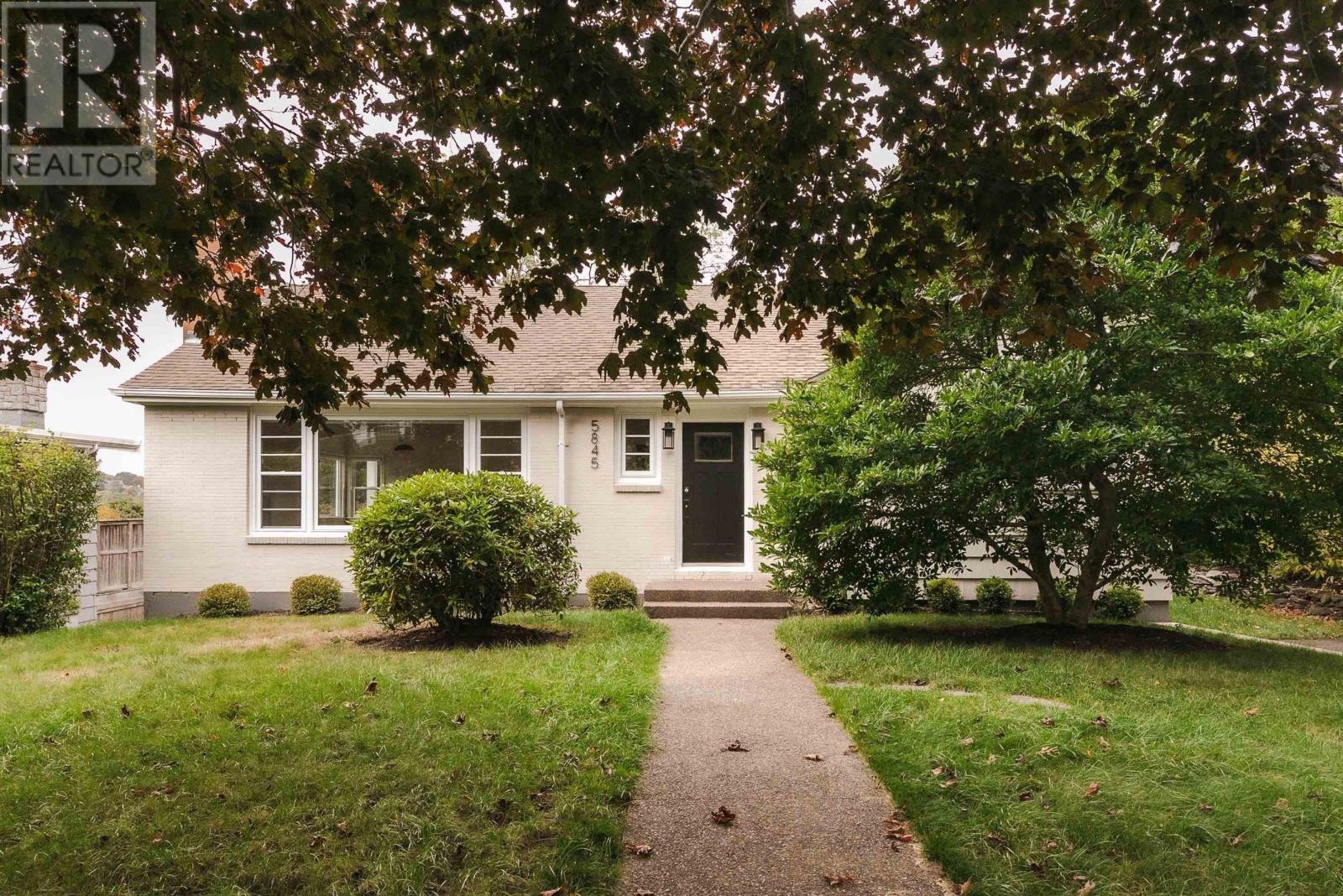 5845 Inglewood Drive - 1