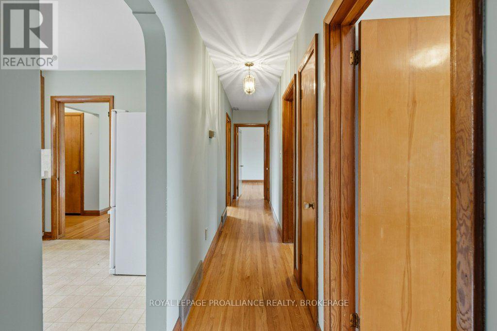 59 CAMPBELL CRESCENT - Image 11
