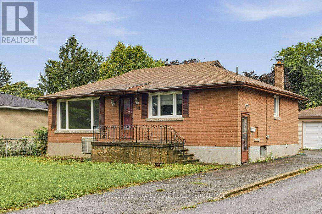 59 CAMPBELL CRESCENT - 2