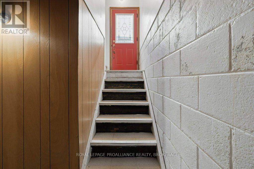 59 CAMPBELL CRESCENT - 20