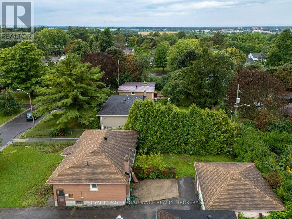 59 CAMPBELL CRESCENT - Image 47