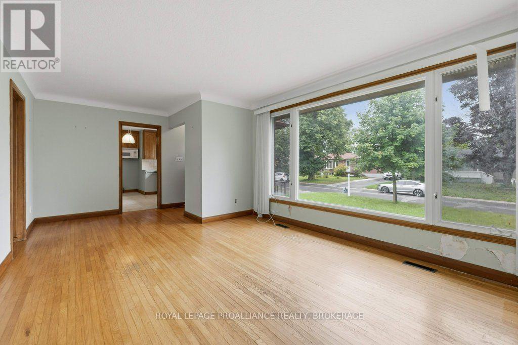 59 CAMPBELL CRESCENT - Image 7