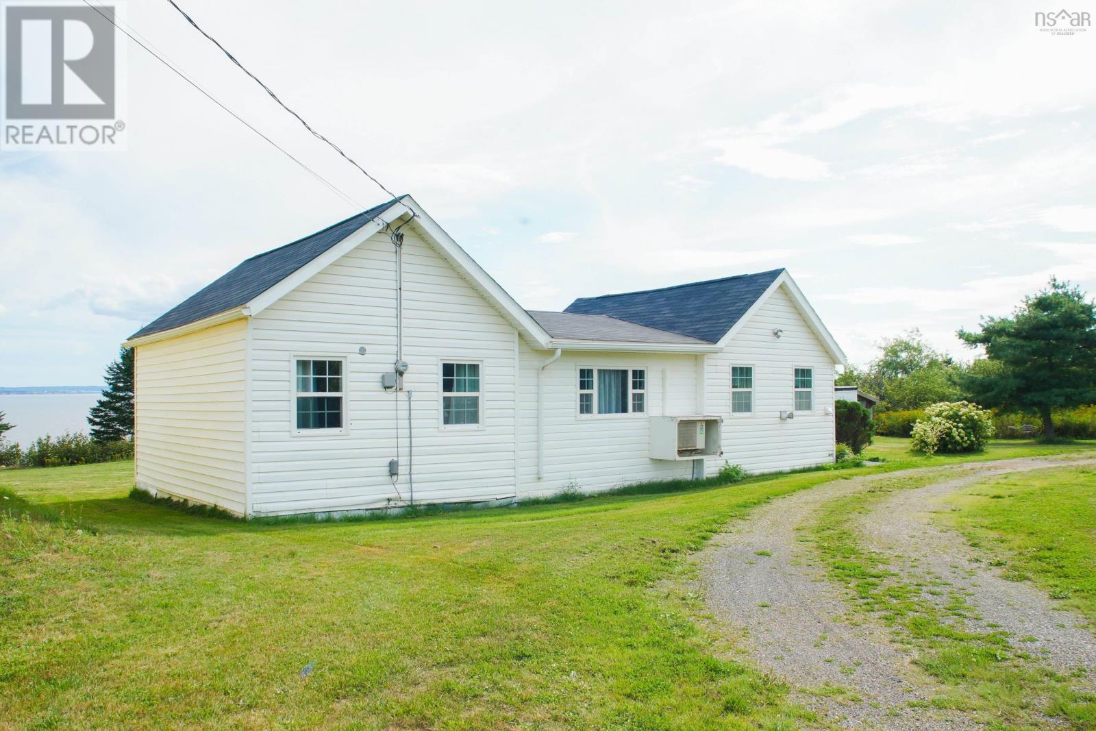 4606 Highway 2 - 1