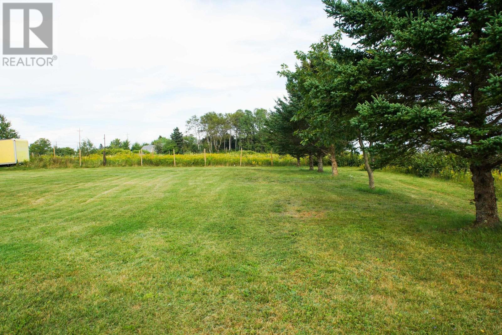 4606 Highway 2 - 27