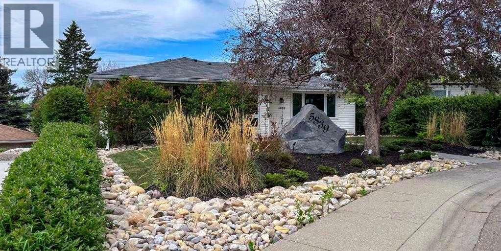 5839 Dalkeith Hill, Calgary, Alberta, T3A1G5