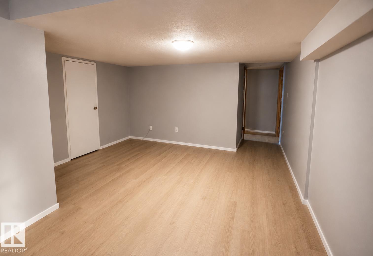 14707 33 ST NW - Image 33