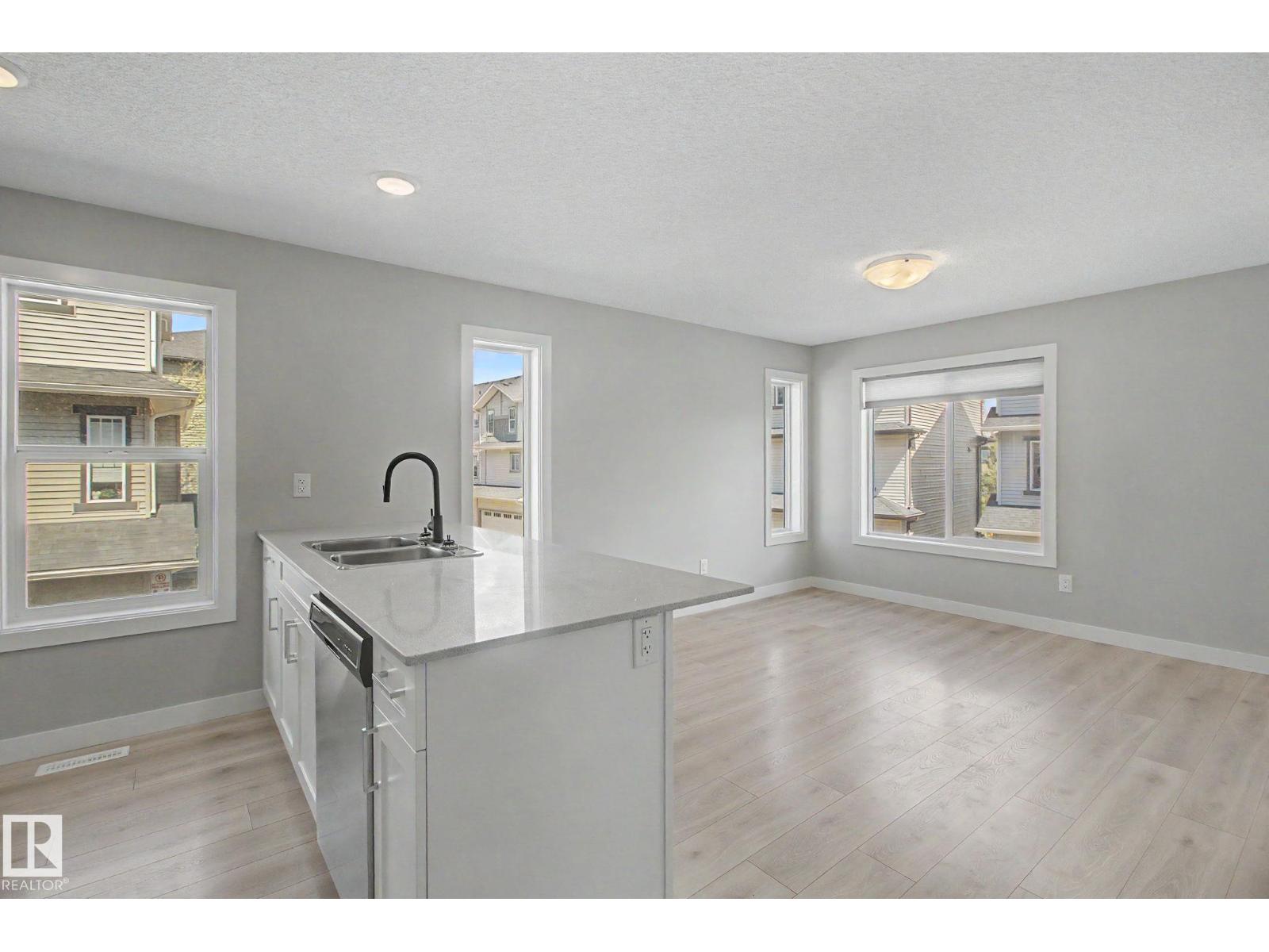#71 1530 TAMARACK BV NW - 9