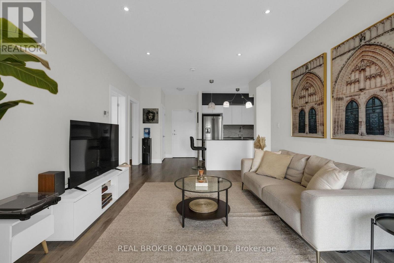#604 299 CUNDLES ROAD E - Image 9