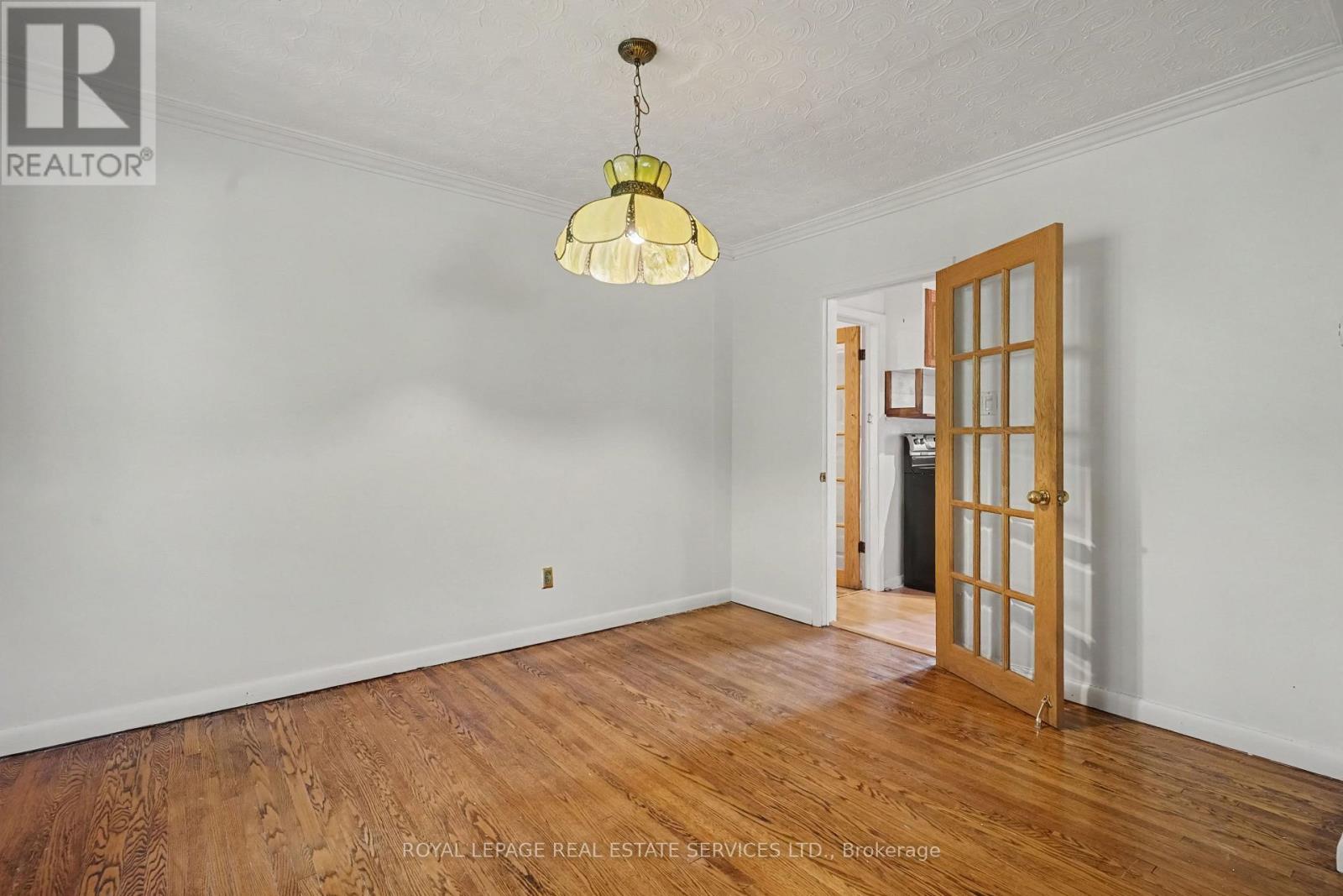 647 BURNHAMTHORPE ROAD - Image 13