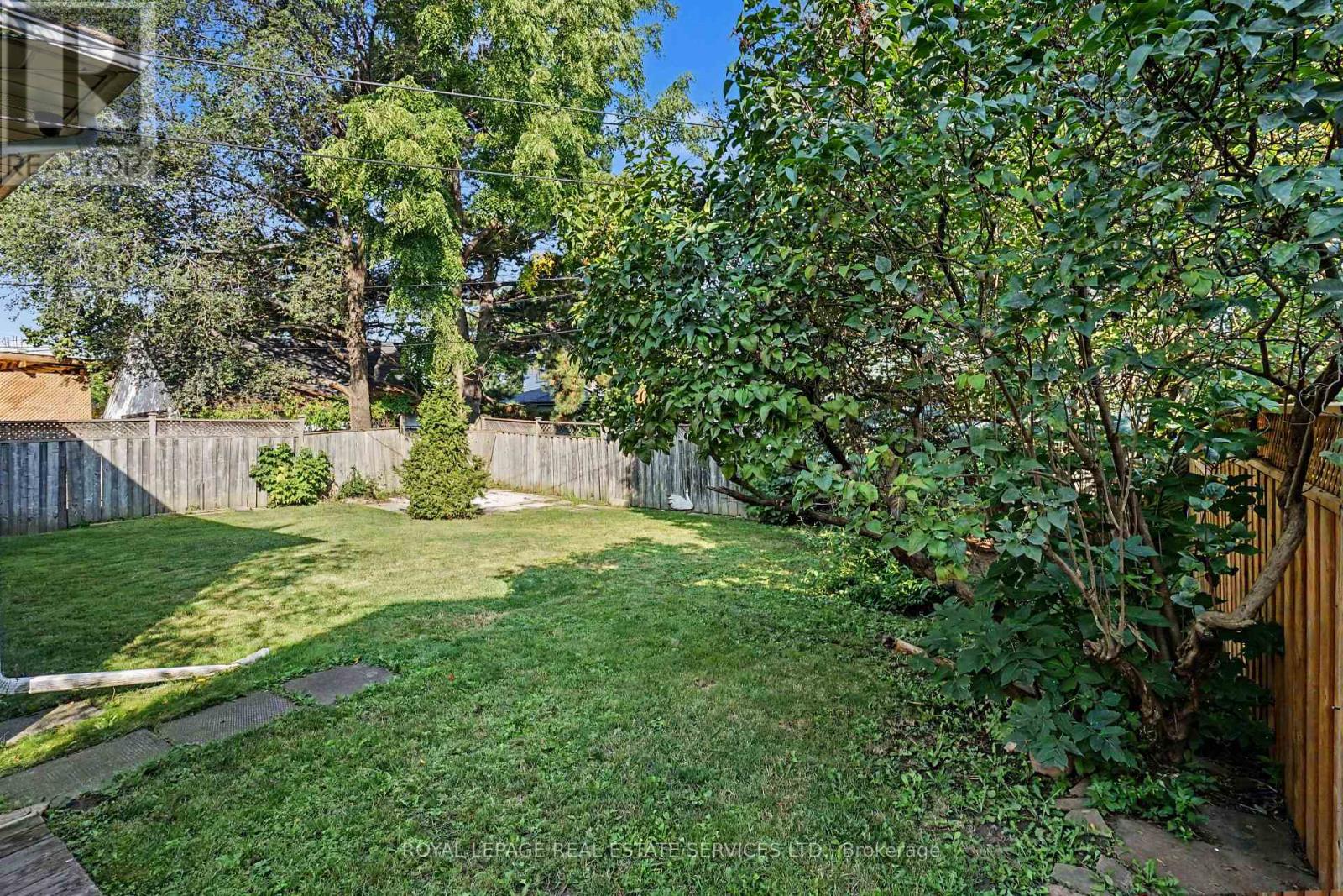 647 BURNHAMTHORPE ROAD - Image 42