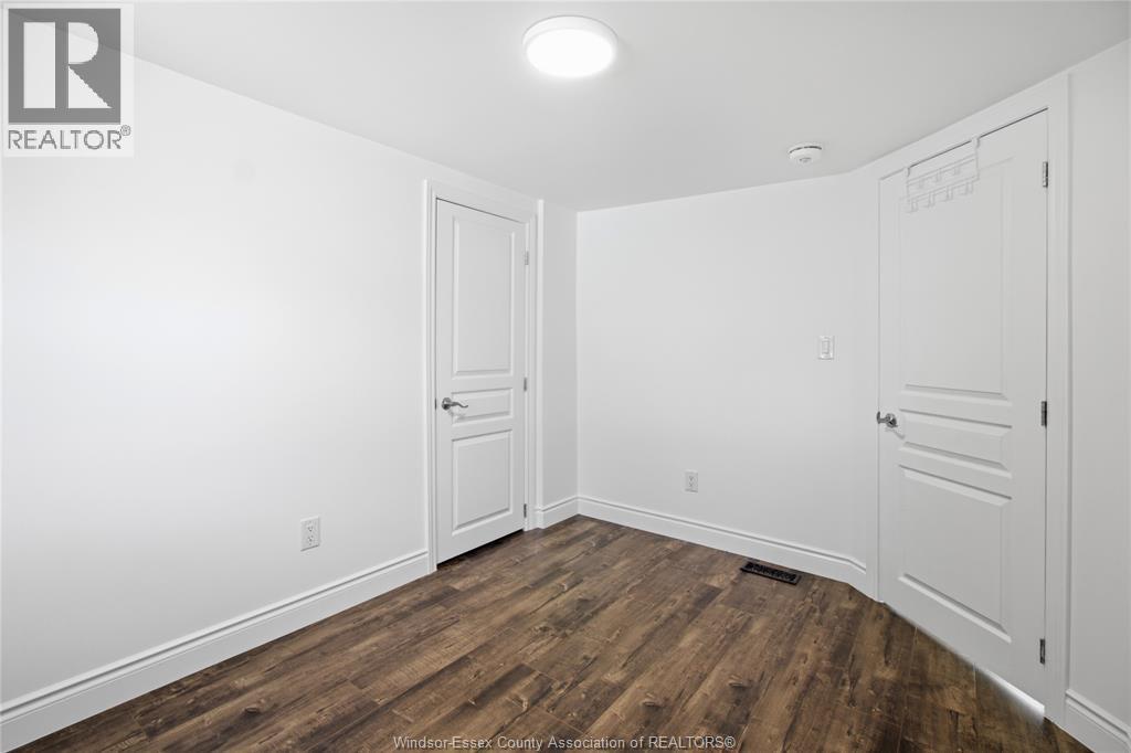 1597 PELISSIER STREET - 28