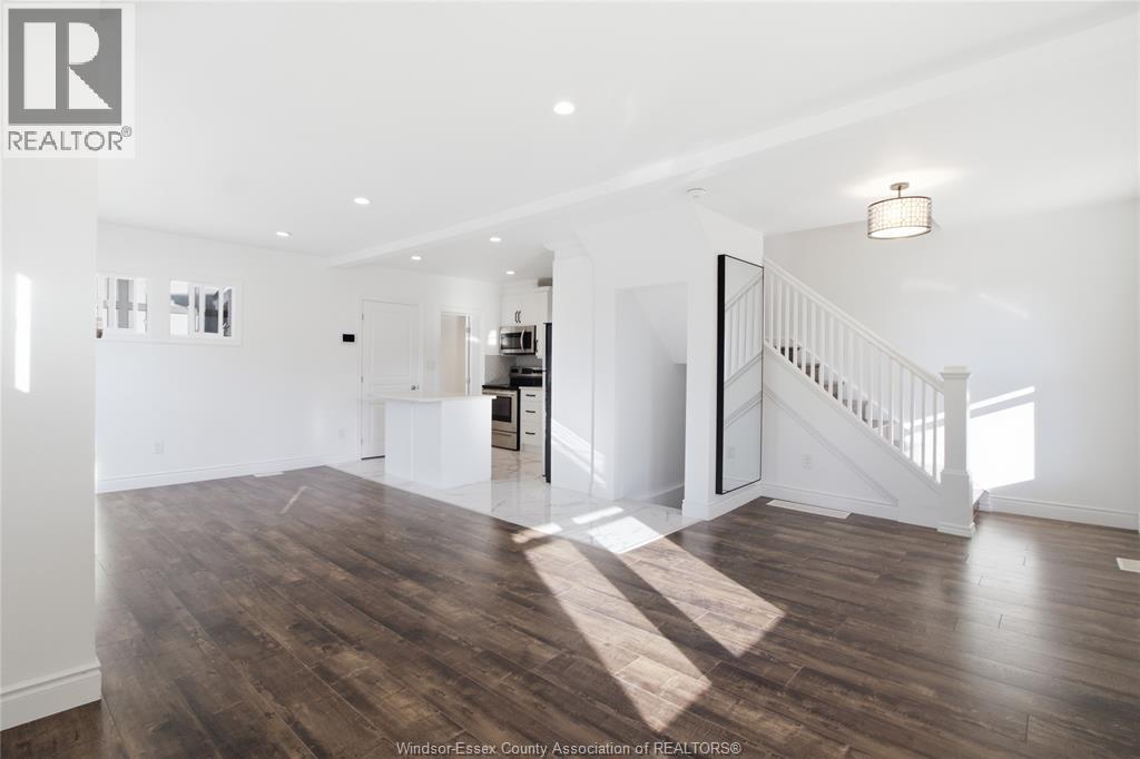 1597 PELISSIER STREET - 6