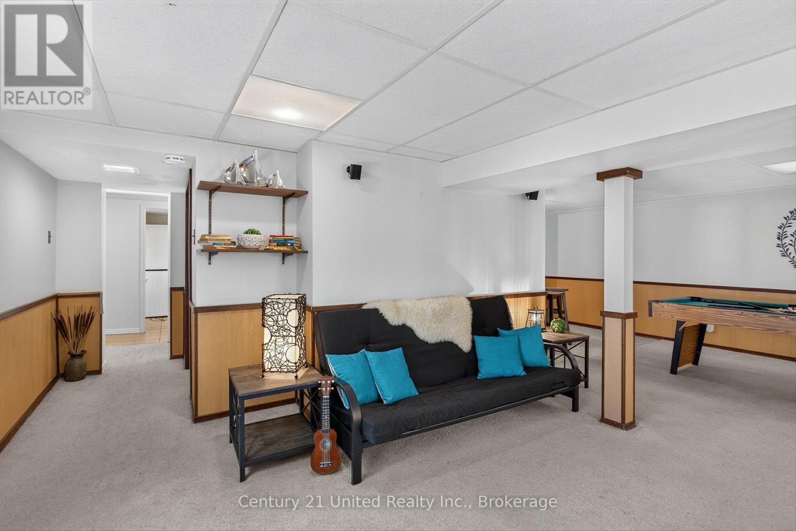 2121 MEADOWVIEW ROAD - 30