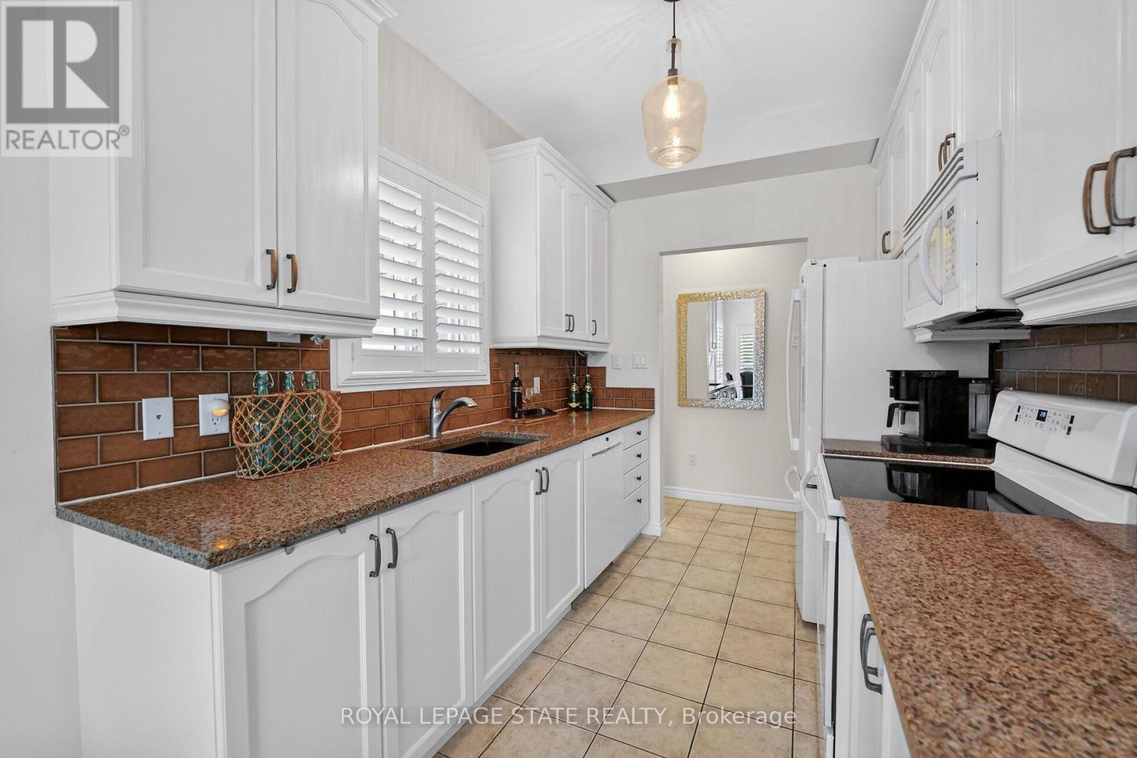 83 MORRISON CRESCENT - 14