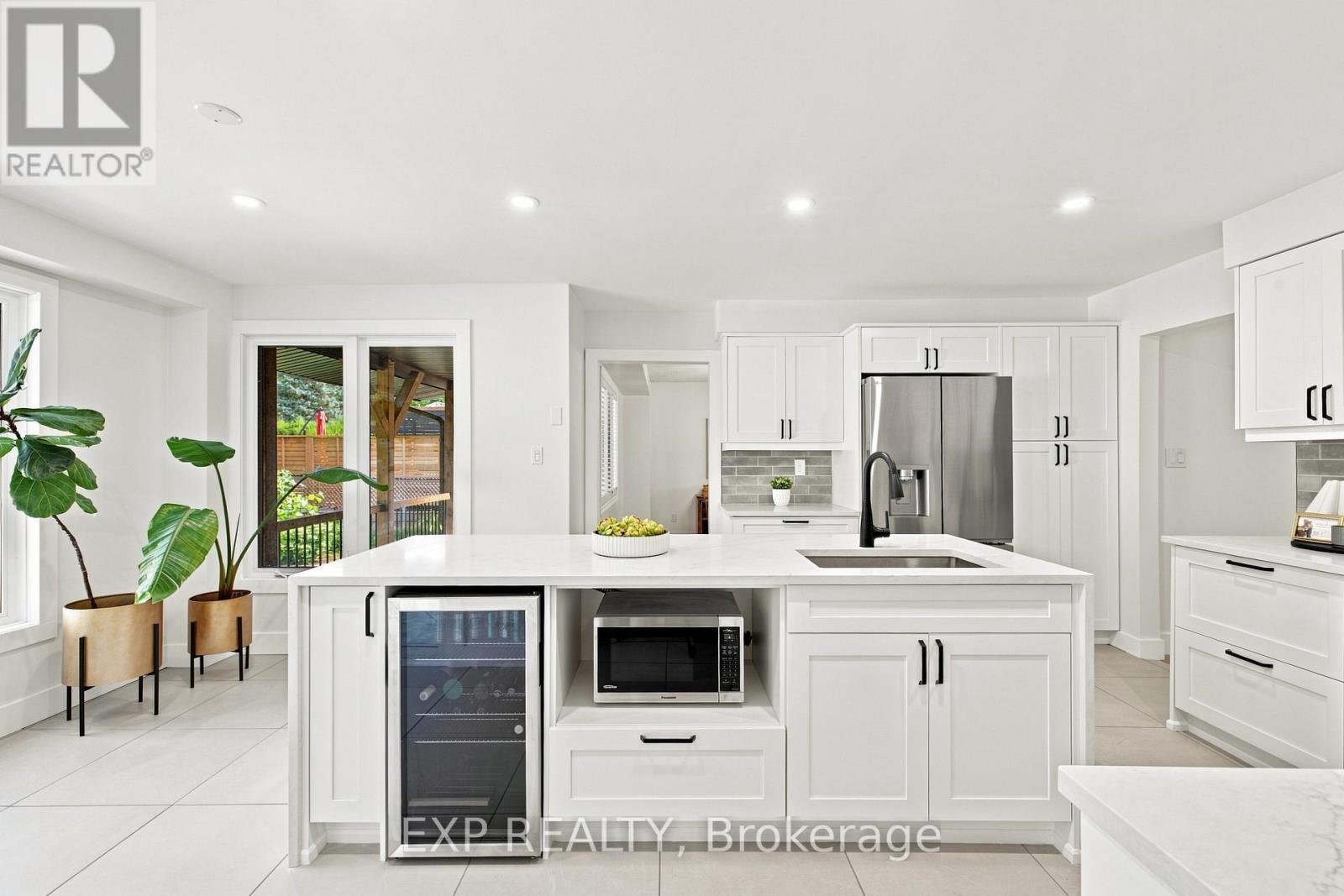 62 CORFIELD DRIVE - 20
