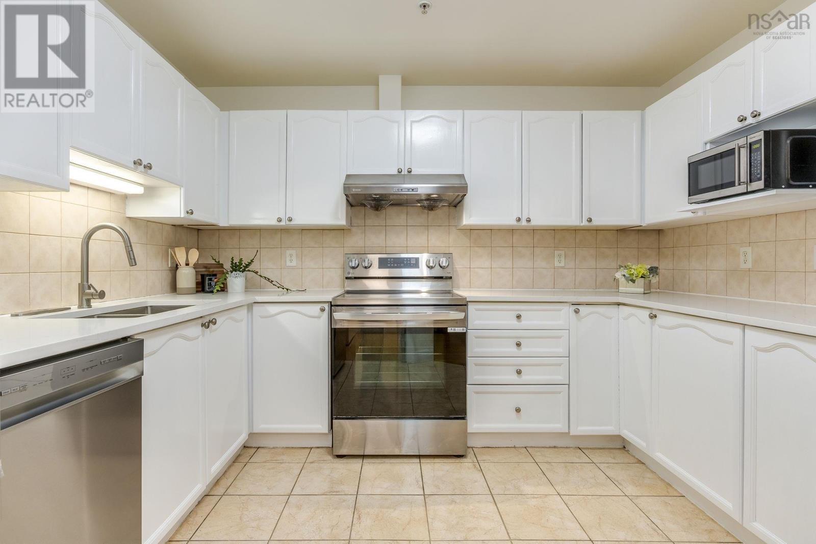 #207 116 Larry Uteck Boulevard - 17