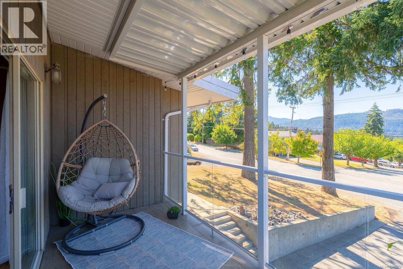 2373 Anderson Ave - Image 22