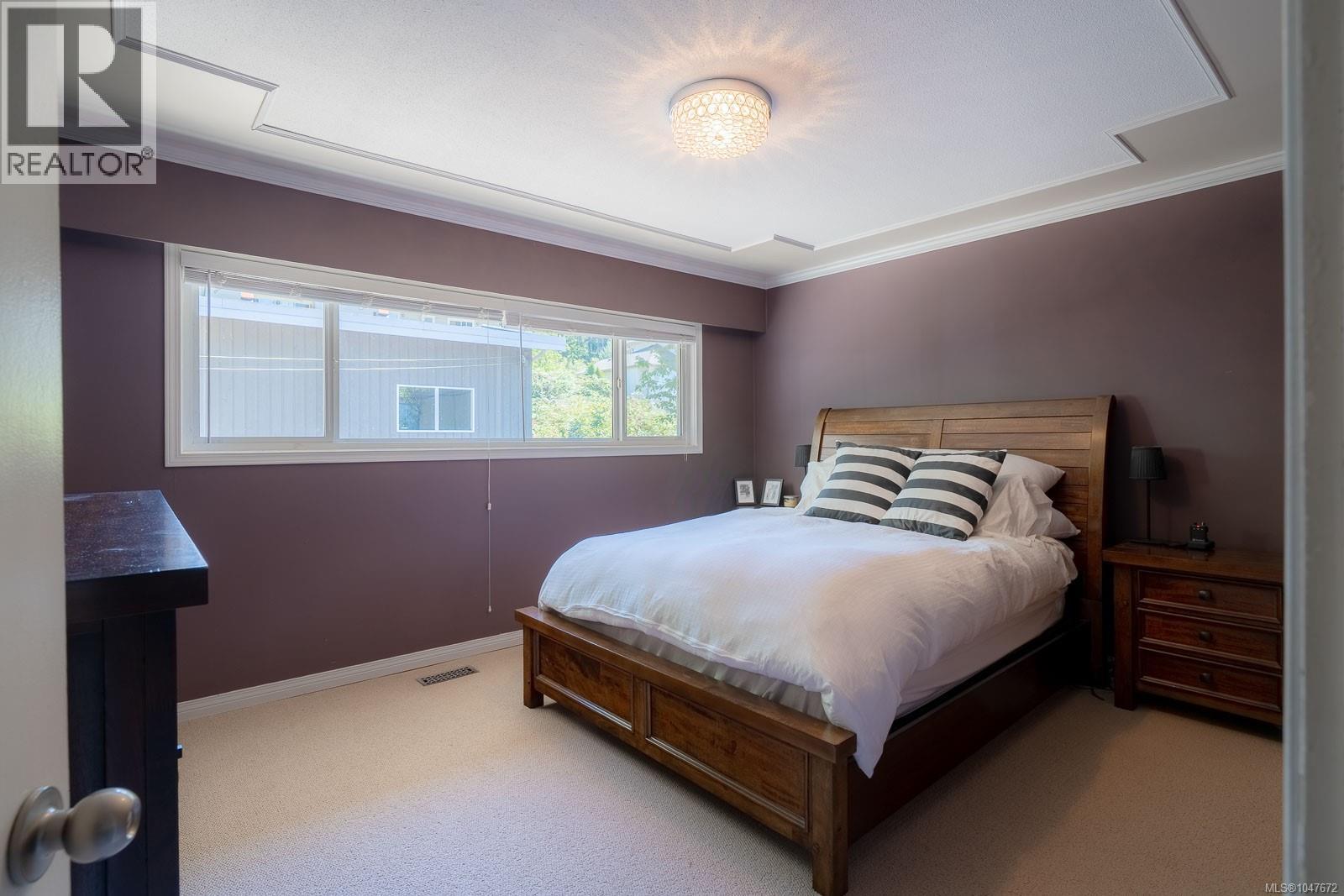 2373 Anderson Ave - Image 28