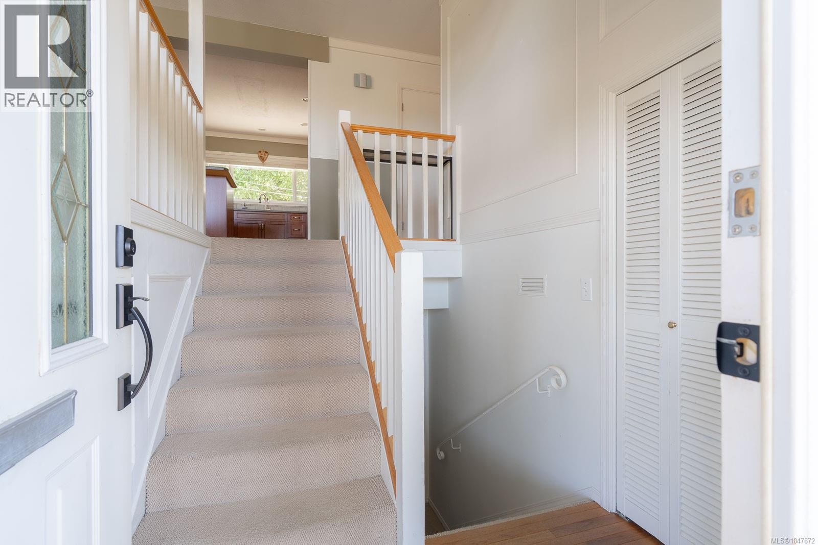 2373 Anderson Ave - Image 31