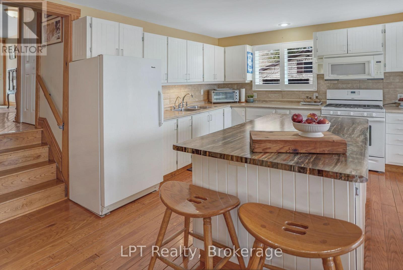98 HOPE BAY ROAD - 22