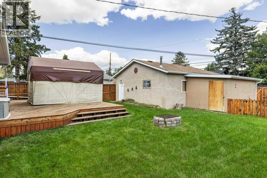 44 Lynndale Road SE - 21