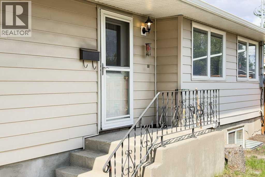 44 Lynndale Road SE - 5