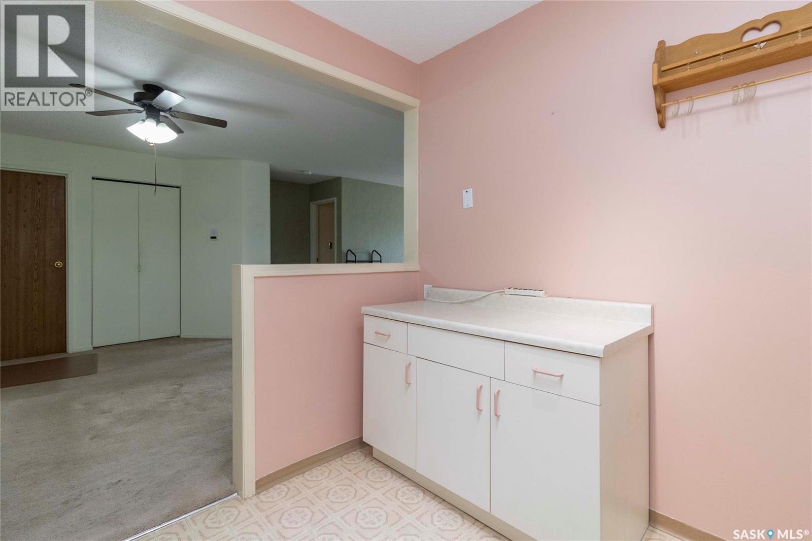 #306 217A Cree PLACE - Image 12
