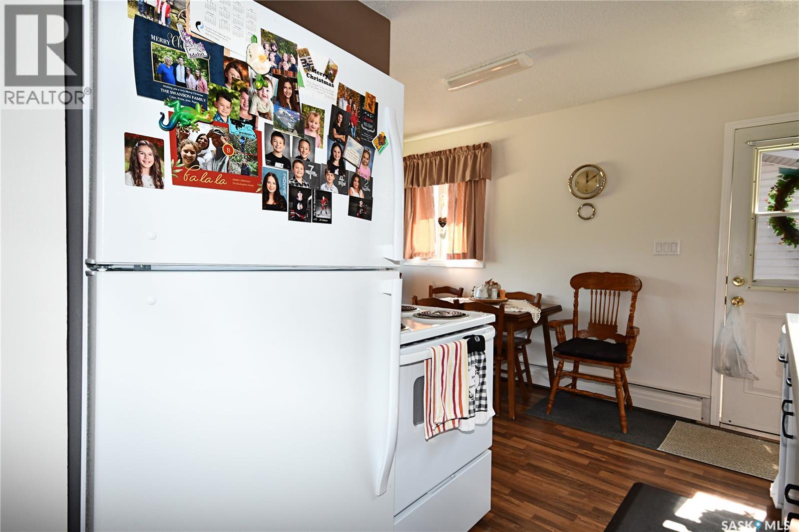 110 7th AVENUE S - Image 12