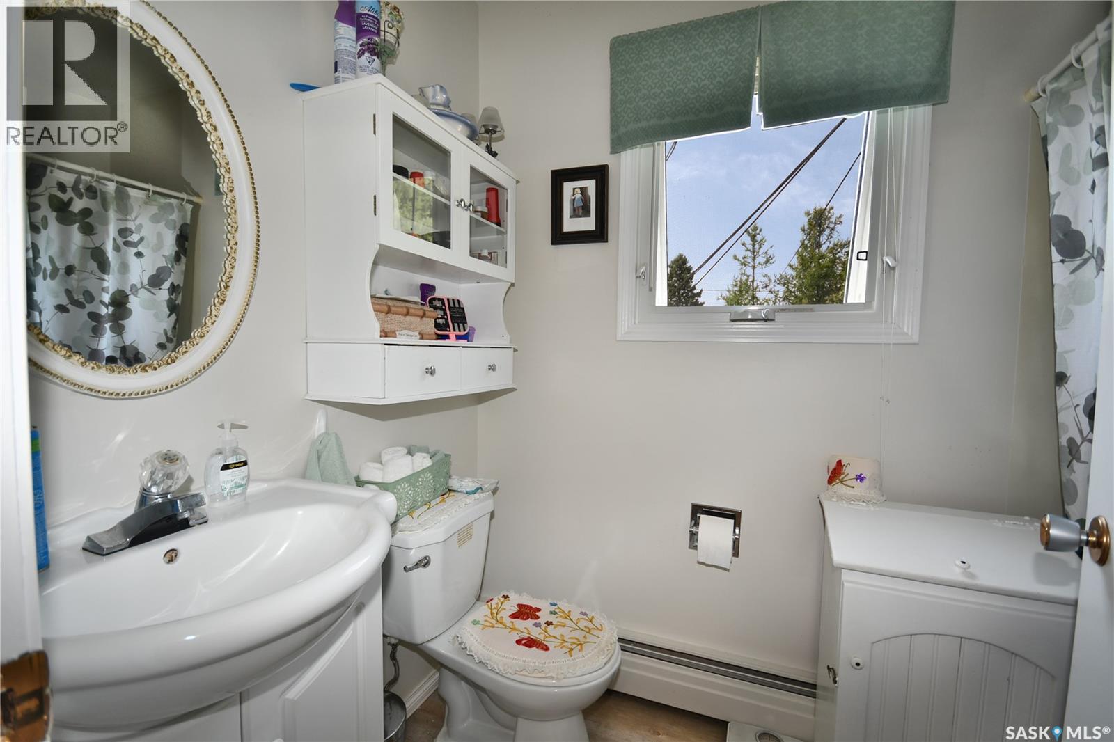 110 7th AVENUE S - 18