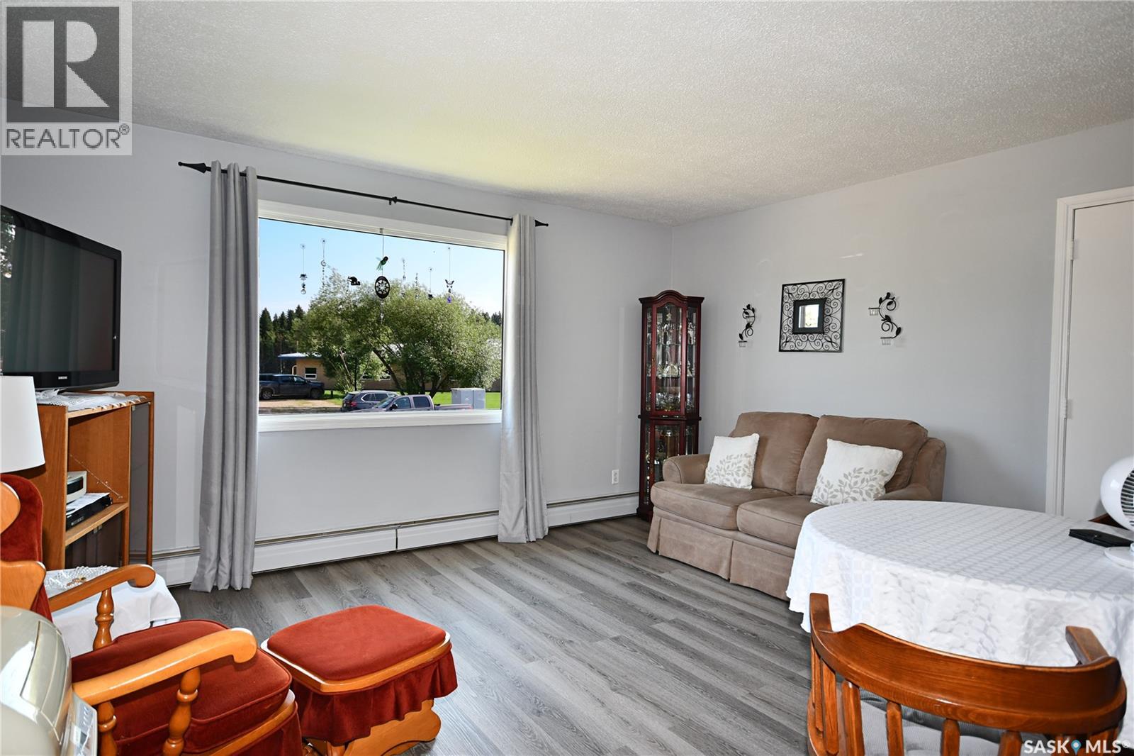 110 7th AVENUE S - Image 23