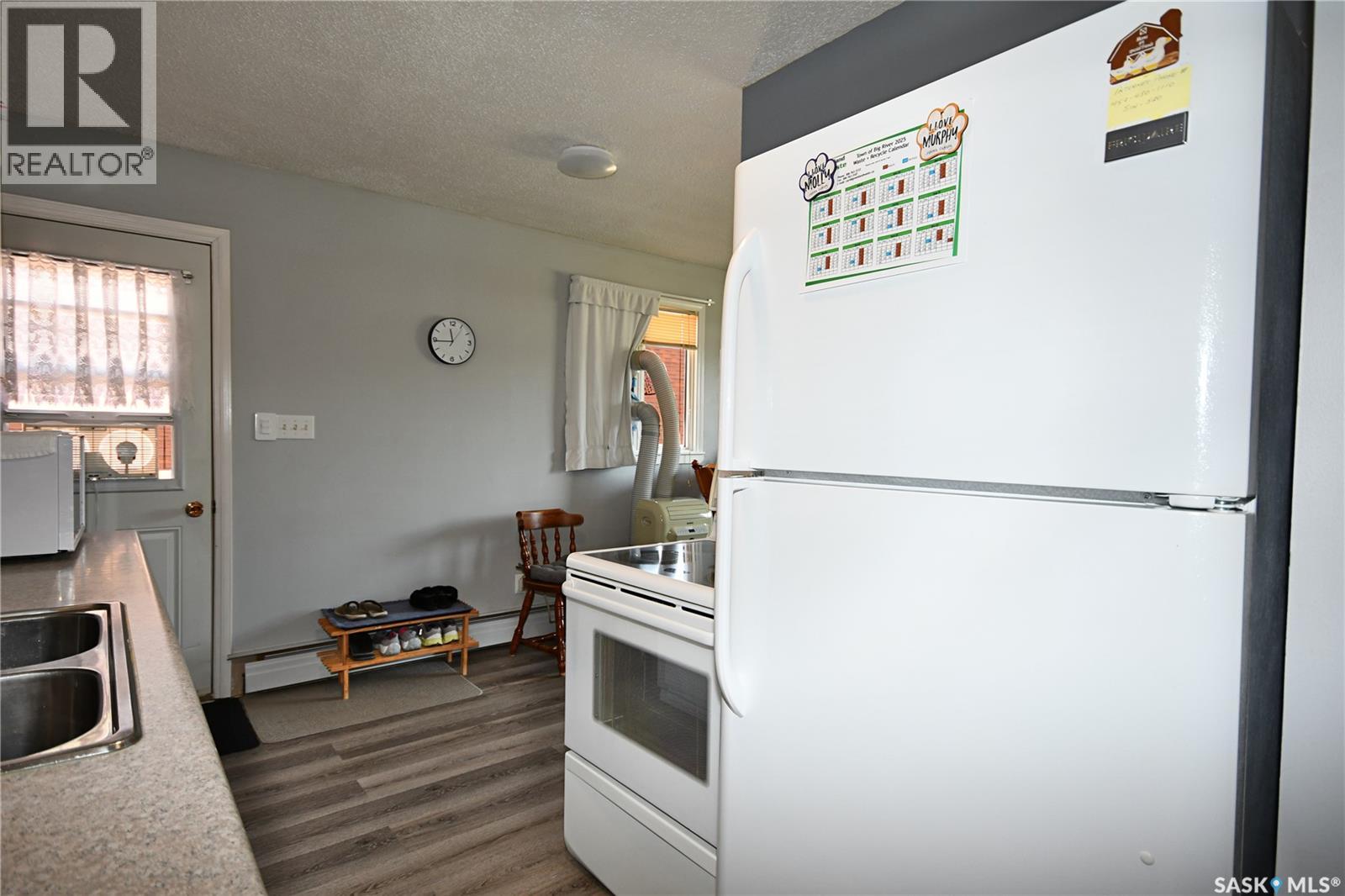 110 7th AVENUE S - 25