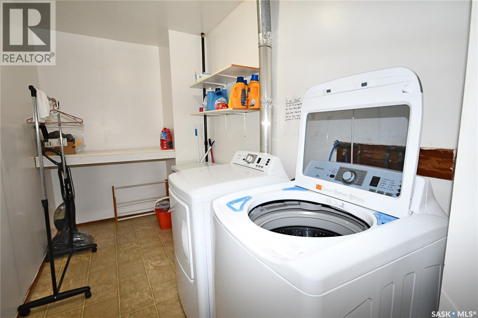 110 7th AVENUE S - Image 33