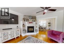 Bedroom - 102 Ditson Drive, Kindersley, SK S0L1S0 Photo 15